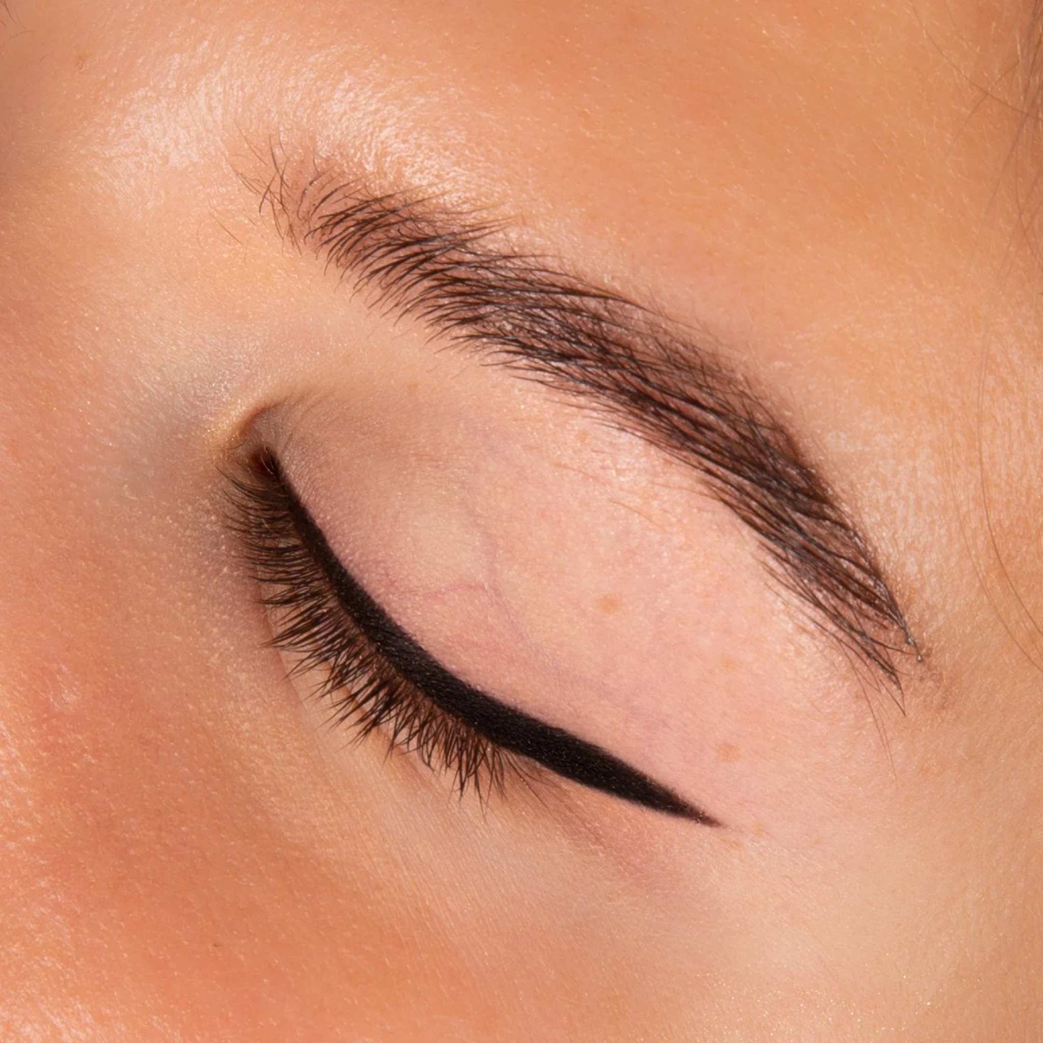 Eyeliner feutre BIO - Image 3